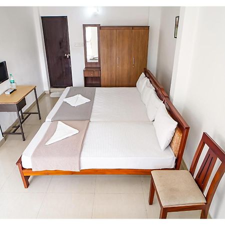 Kay Kay Residency Villa Kochi ภายนอก รูปภาพ